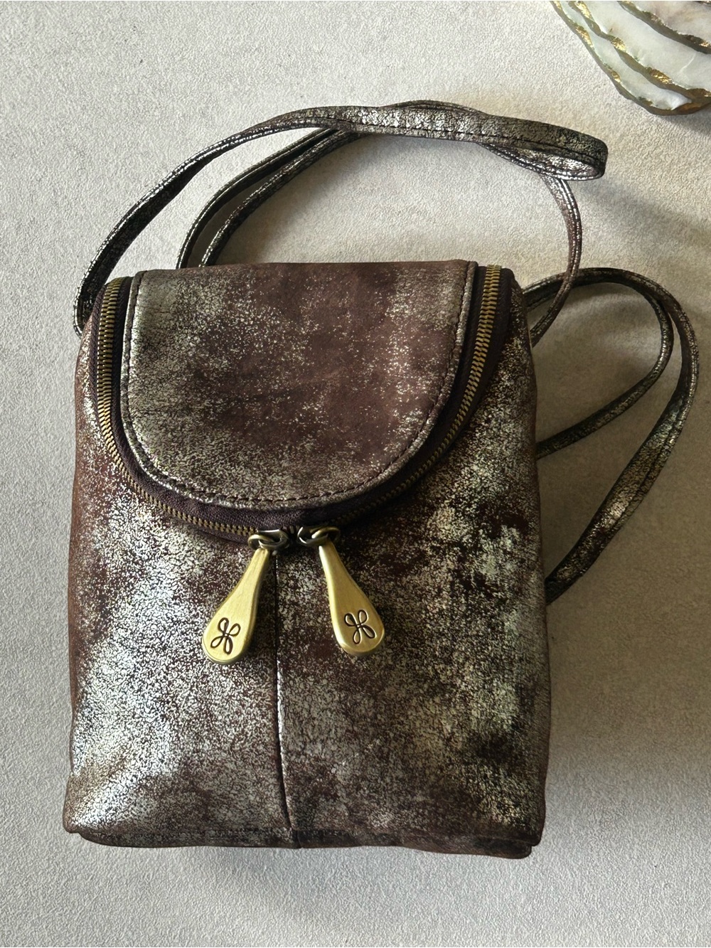HOBO INTERNATIONAL Fern Metallic Shimmer Crossbody Bag with Brown/Gold Accents - Picture 16 of 17